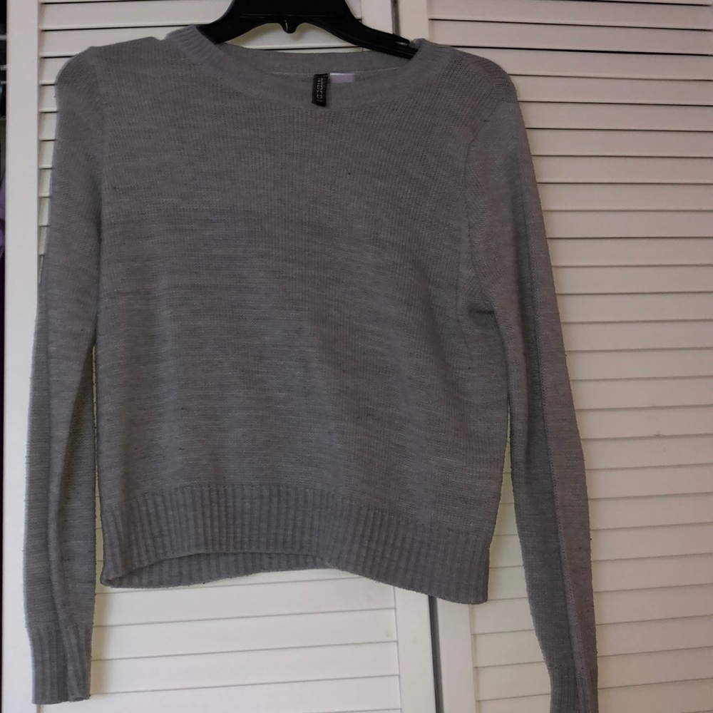 Light gray knit sweater from H&M